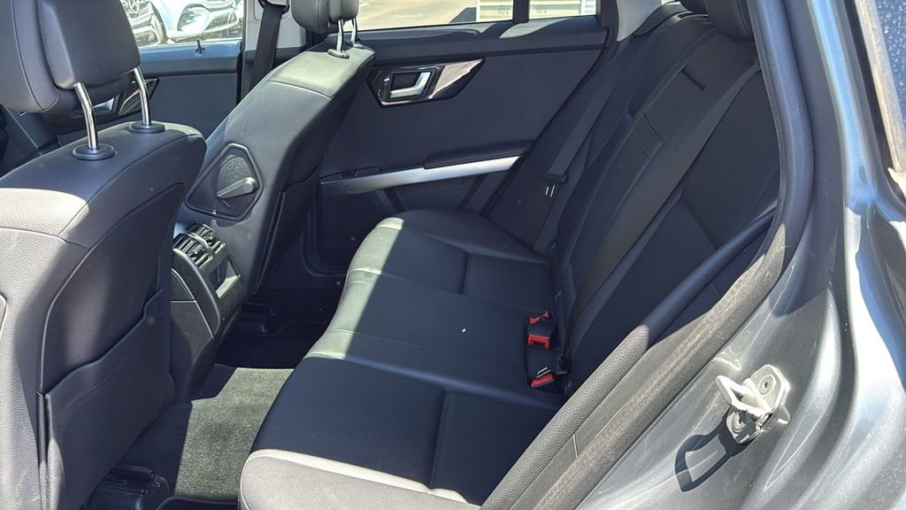 Used 2015 Mercedes-Benz GLK 350 4MATIC image 26
