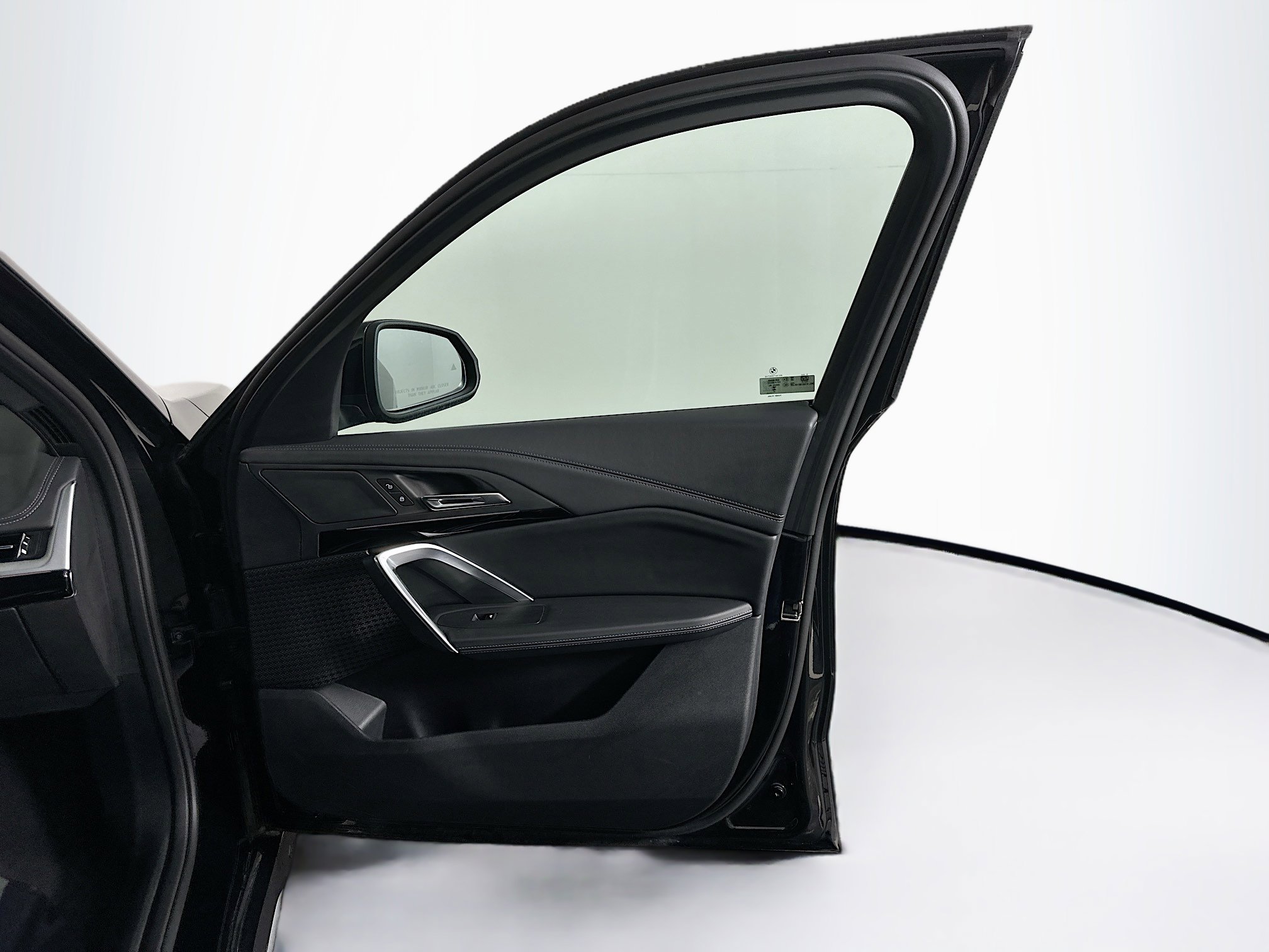 Used 2025 BMW X1 xDrive28i image 33