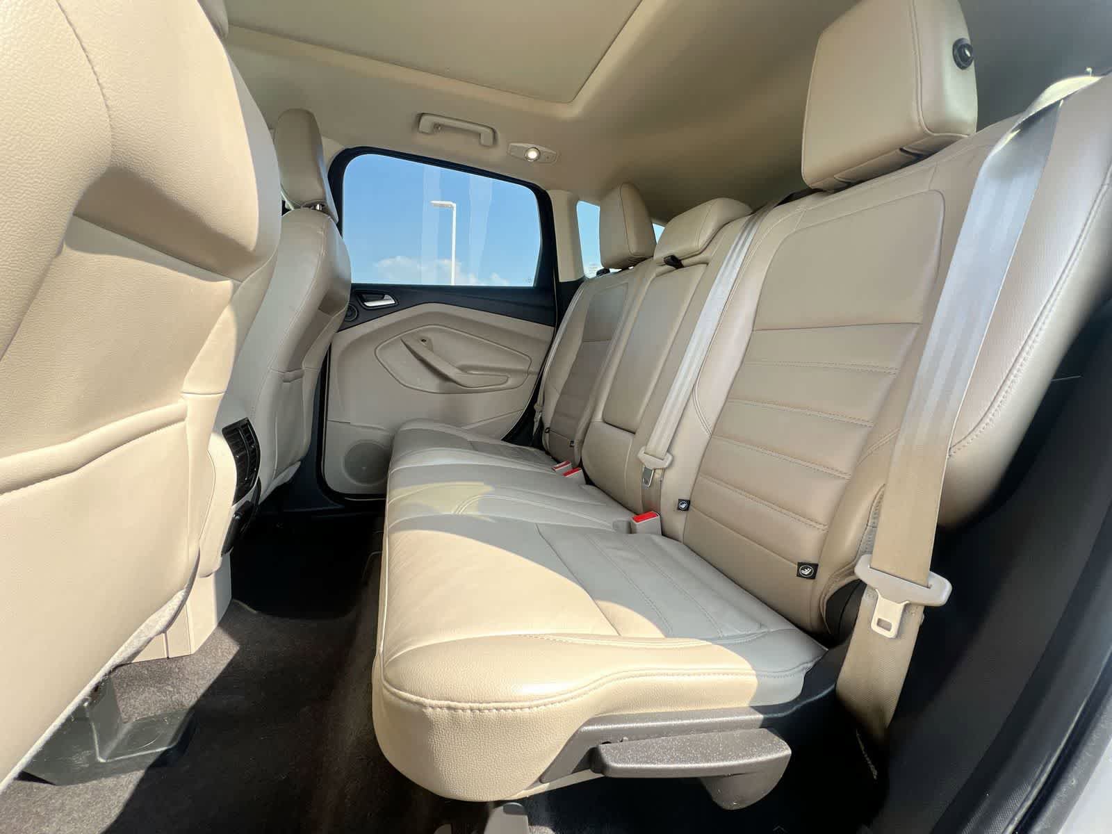 Used 2018 Ford Escape Titanium AWD/4WD image 19