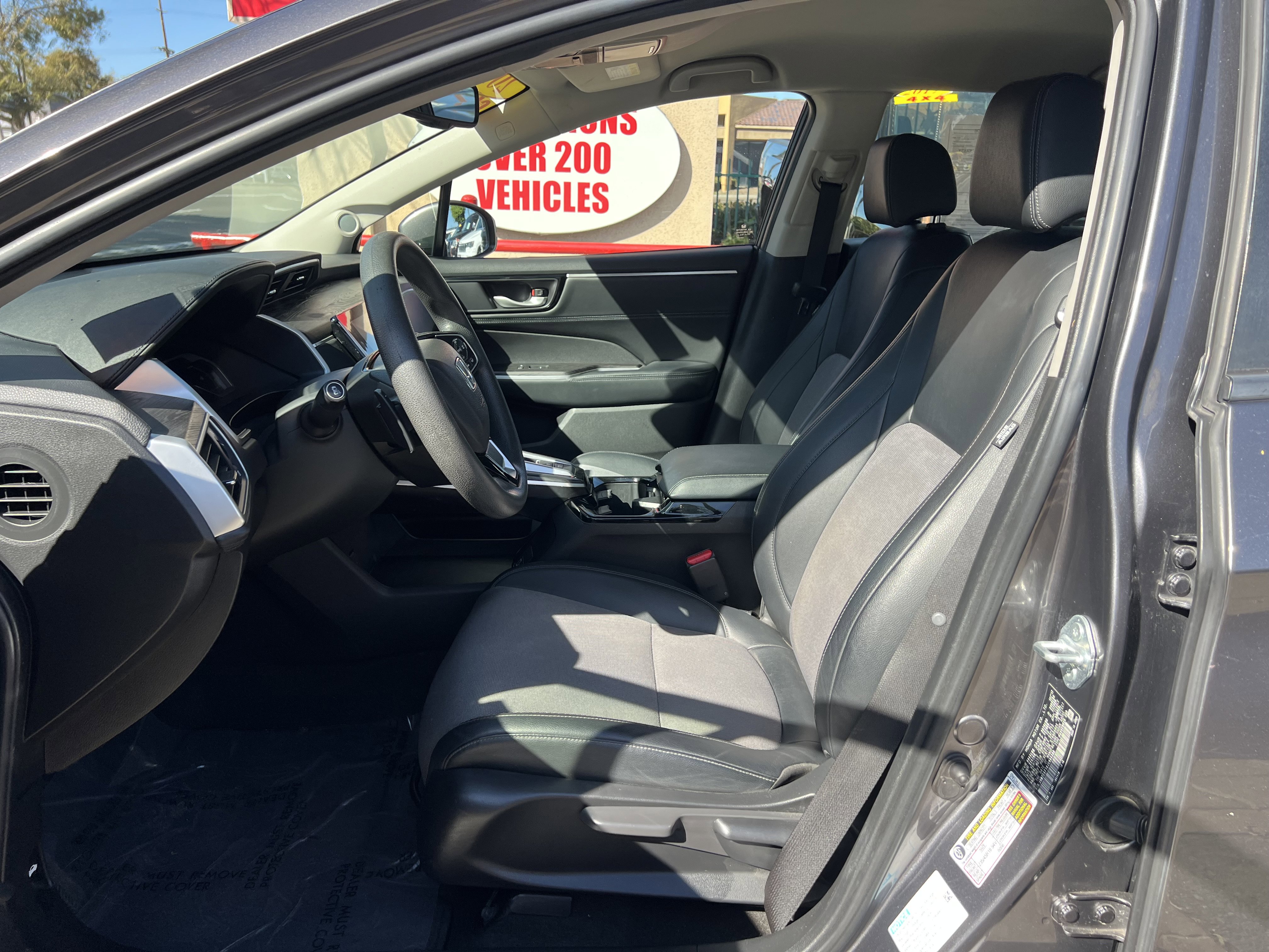 Used 2018 Honda Clarity Plug-In Hybrid image 14