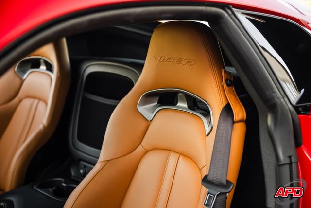 Used 2014 SRT Viper SRT-10 w/ Grand Touring Package RWD image 23