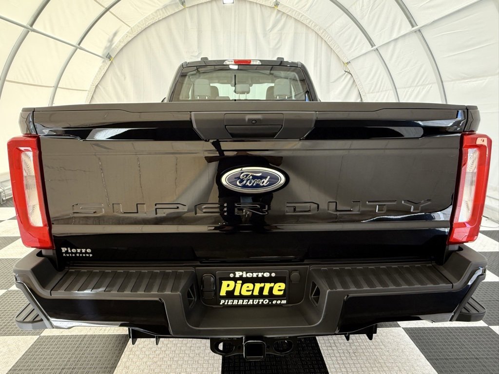 New 2026 Ford F350 4x4 SuperCab Super Duty image 3