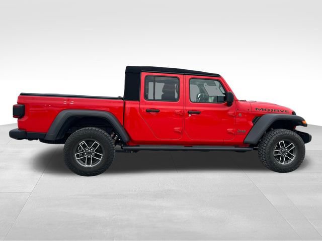 Used 2024 Jeep Gladiator Mojave w/ Convenience Group image 6