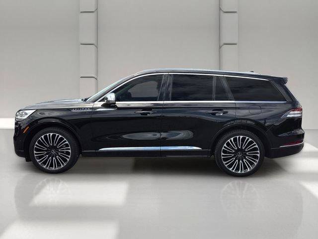 Used 2020 Lincoln Aviator Black Label AWD/4WD image 2