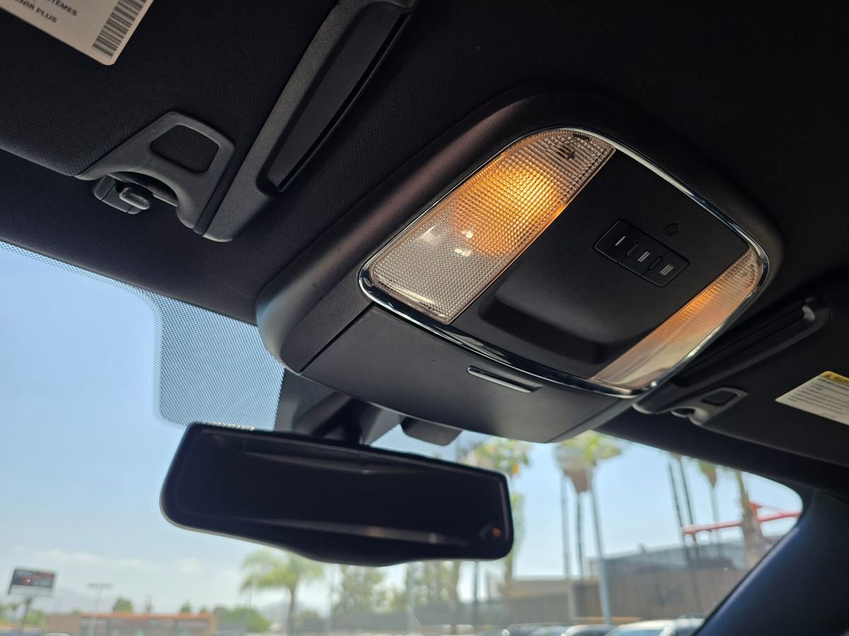 Used 2013 Dodge Charger SXT RWD image 40