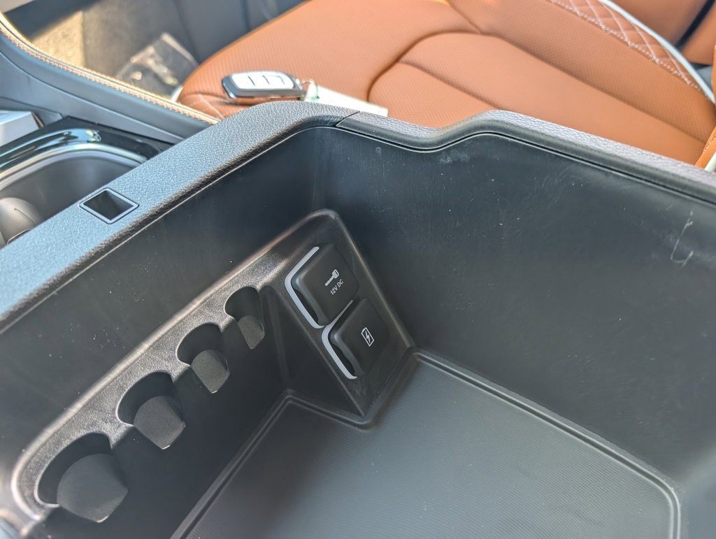 New 2026 Chrysler Pacifica Pinnacle image 37