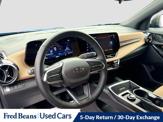 Used 2025 Chevrolet Equinox ACTIV AWD/4WD image 10