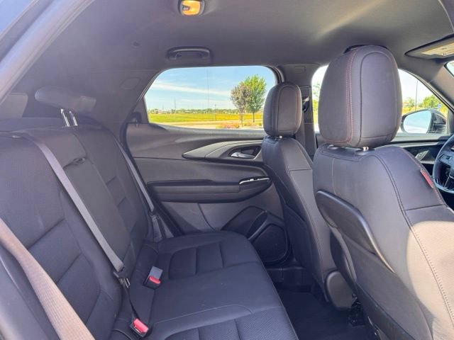 Used 2023 Chevrolet TrailBlazer RS AWD/4WD image 30