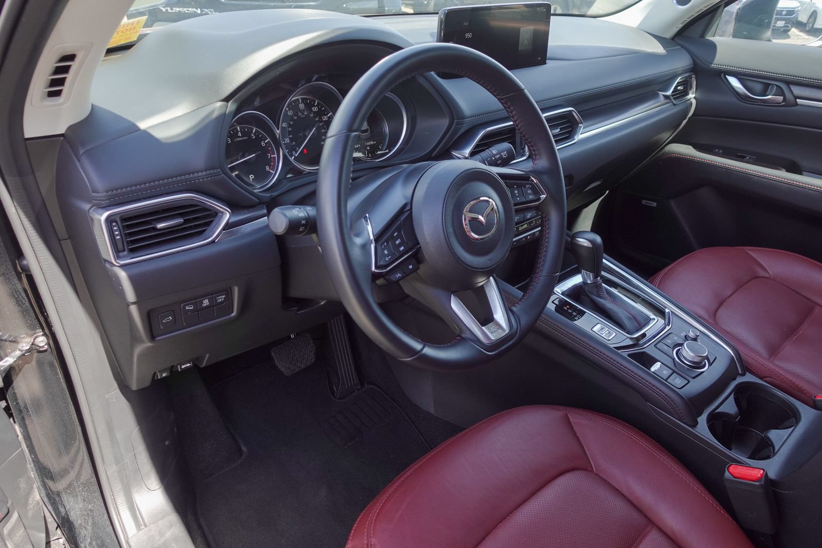 Certified 2025 MAZDA CX-5 Carbon Edition AWD/4WD image 11