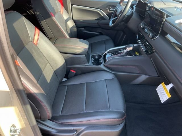 Used 2023 Chevrolet Colorado Z71 w/ Z71 Convenience Package 2 image 31