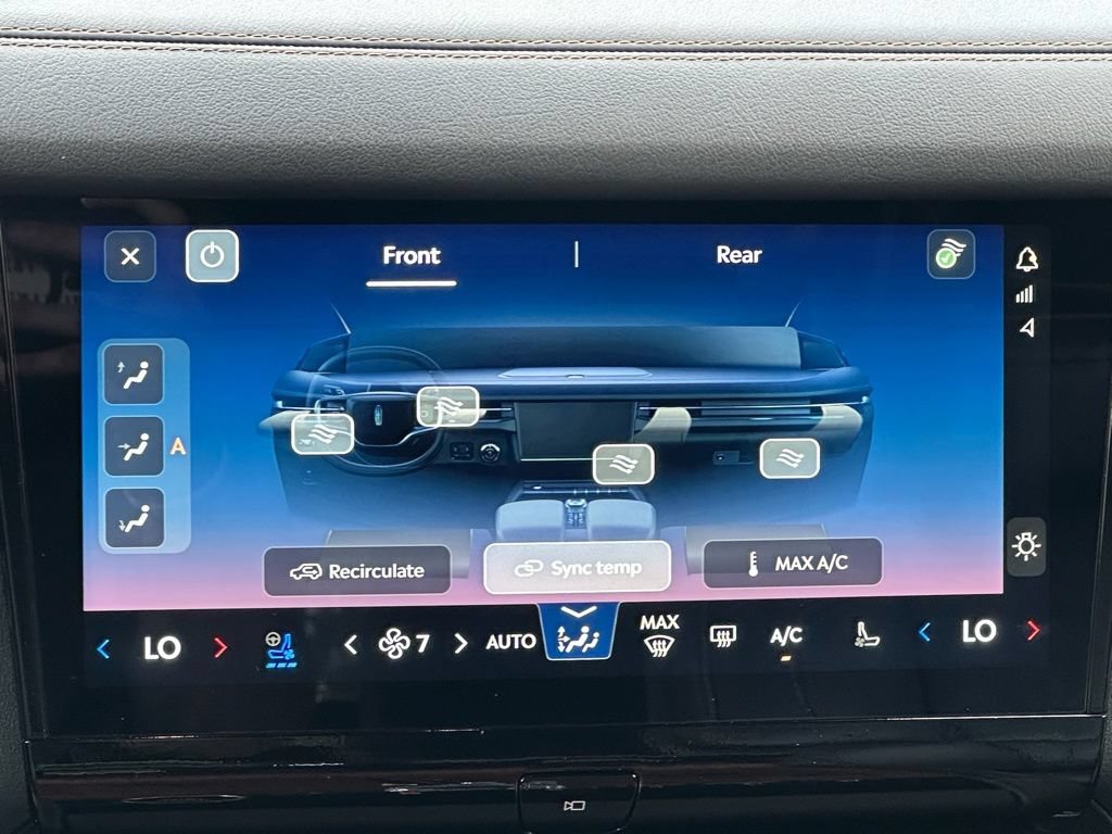 New 2025 Lincoln Navigator L Black Label AWD/4WD image 15