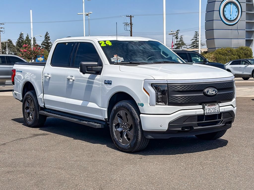 Used 2024 Ford F150 Lightning Flash AWD/4WD image 5