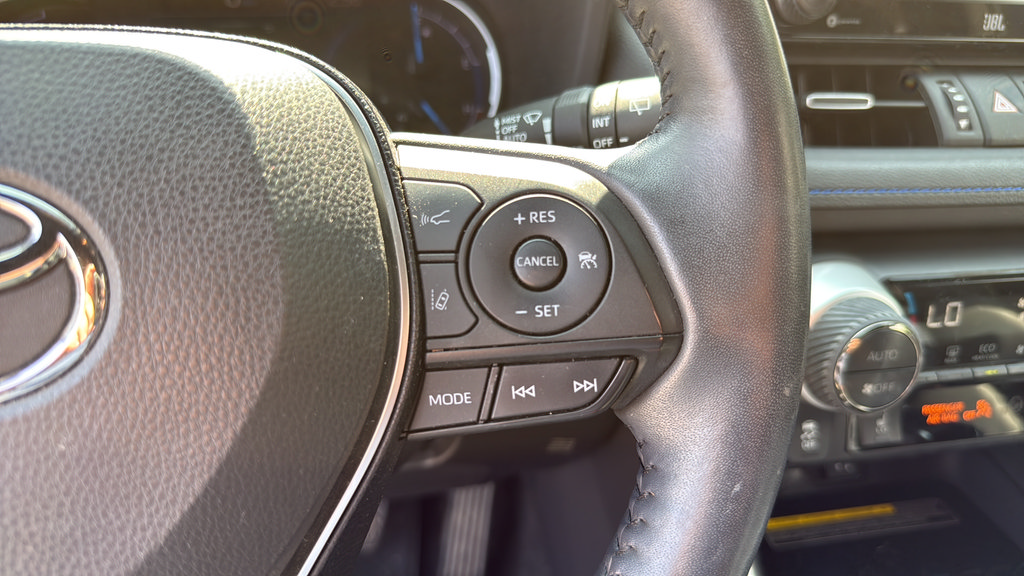 Used 2019 Toyota RAV4 XSE AWD/4WD image 26