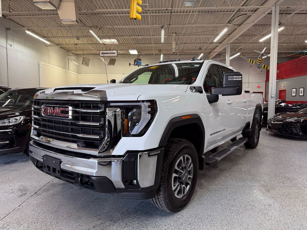 Used 2025 GMC Sierra 2500 SLE w/ Preferred Package image 1