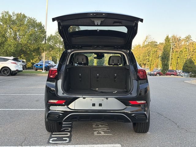 Used 2024 Buick Encore GX Sport Touring FWD image 14