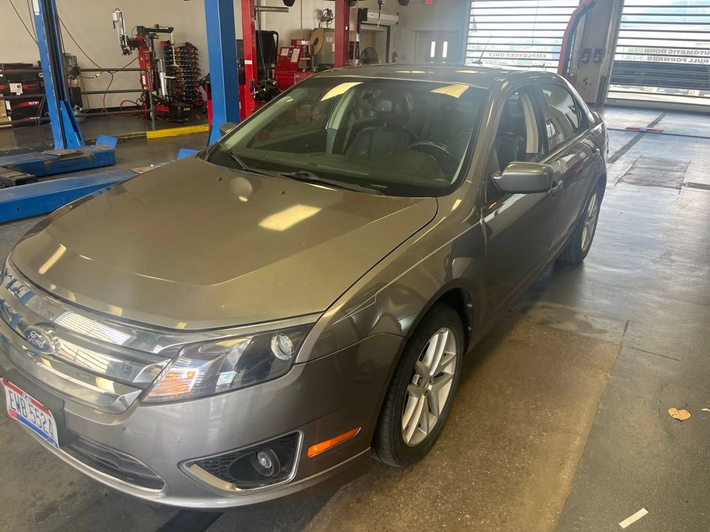 Used 2012 Ford Fusion SEL FWD image 2