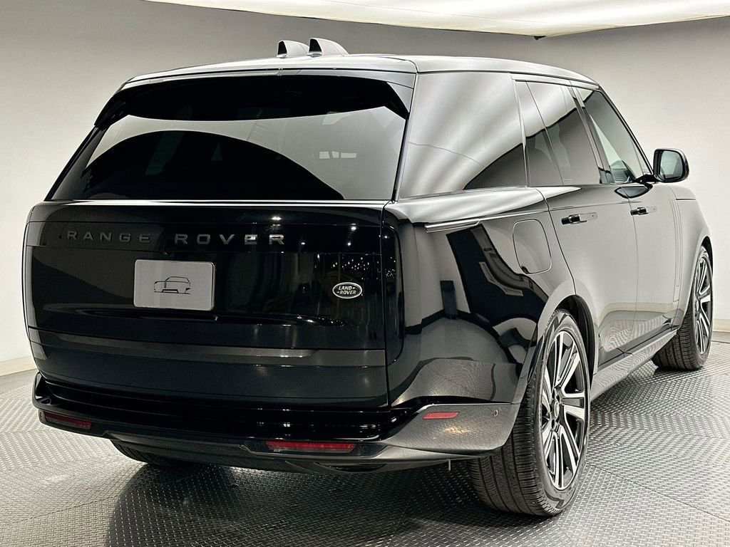 Certified 2023 Land Rover Range Rover SE AWD/4WD image 13