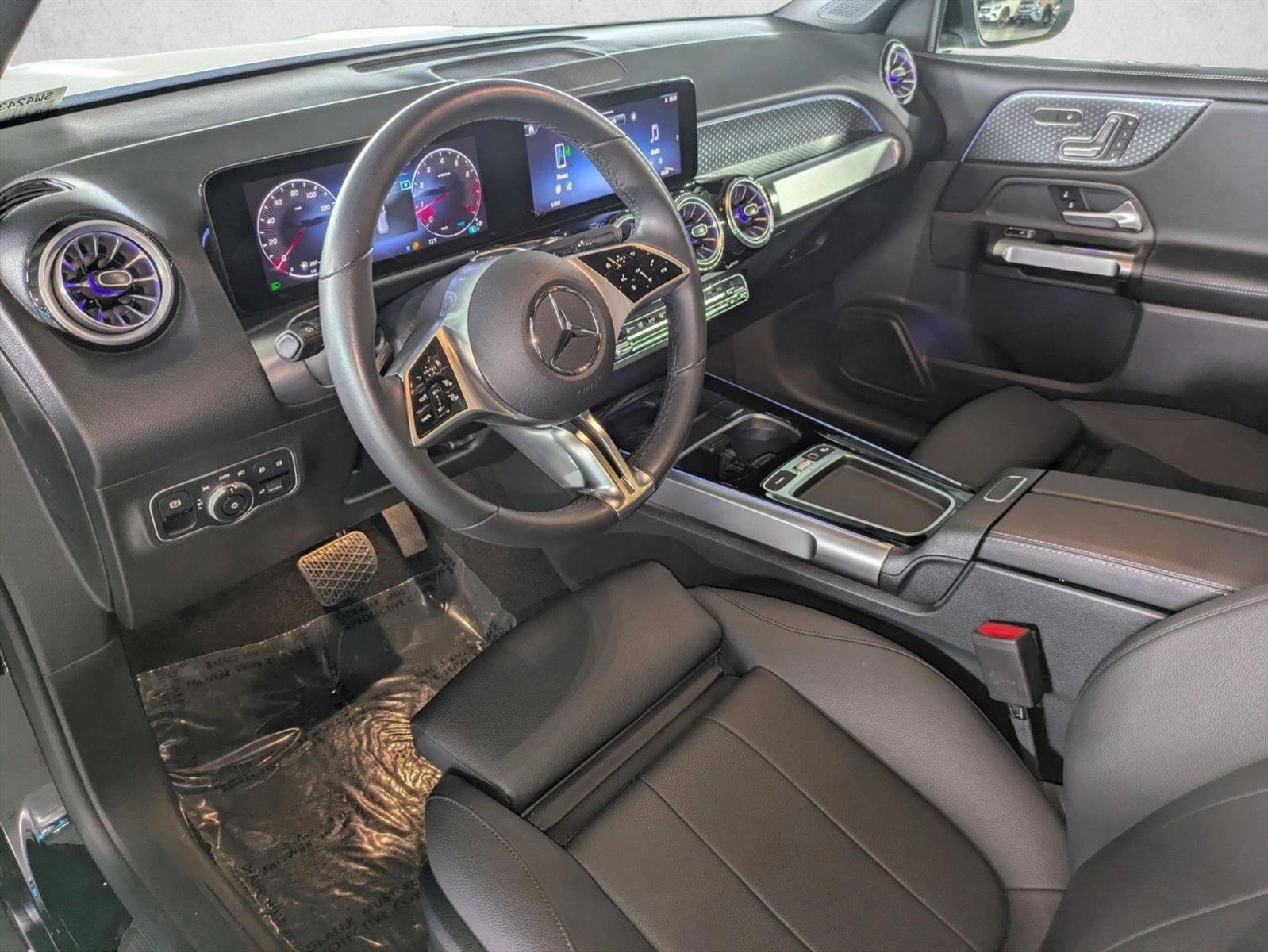 Certified 2025 Mercedes-Benz GLB 250 image 10