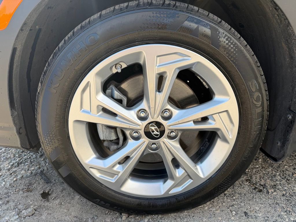 Certified 2023 Hyundai Kona SEL w/ Cargo Package AWD/4WD image 10