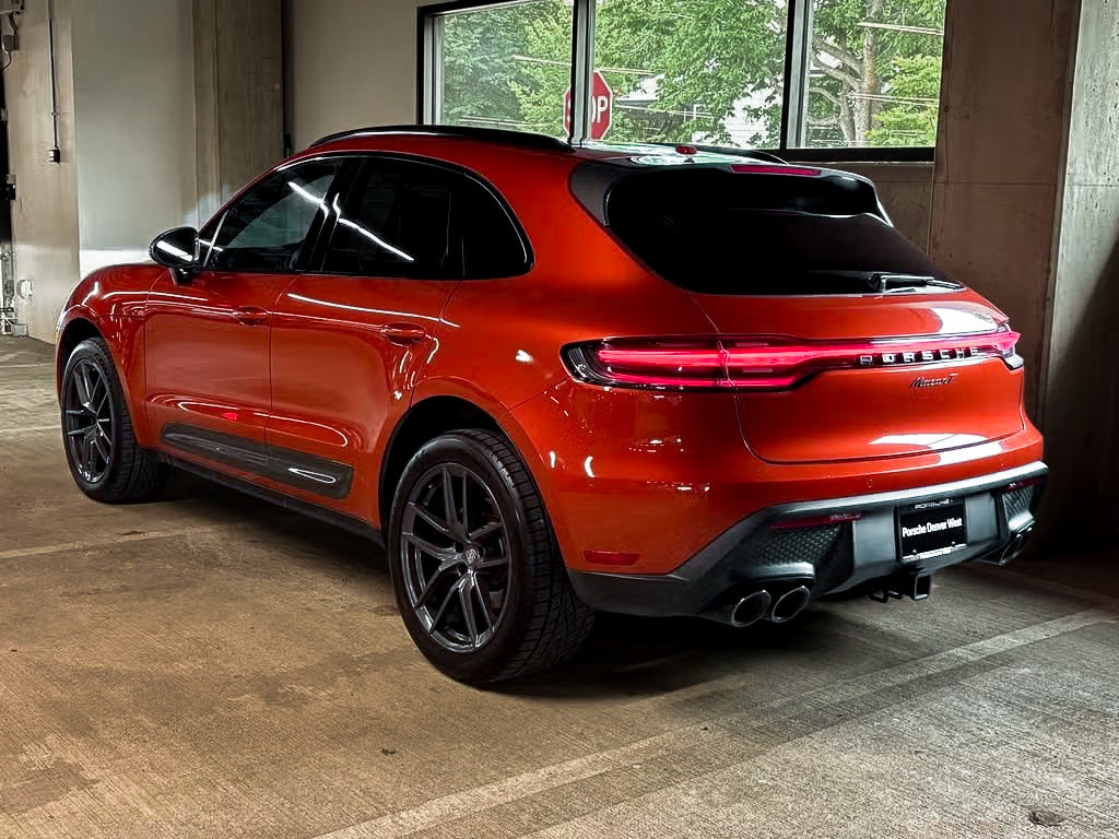 Used 2023 Porsche Macan Turbo AWD/4WD image 3