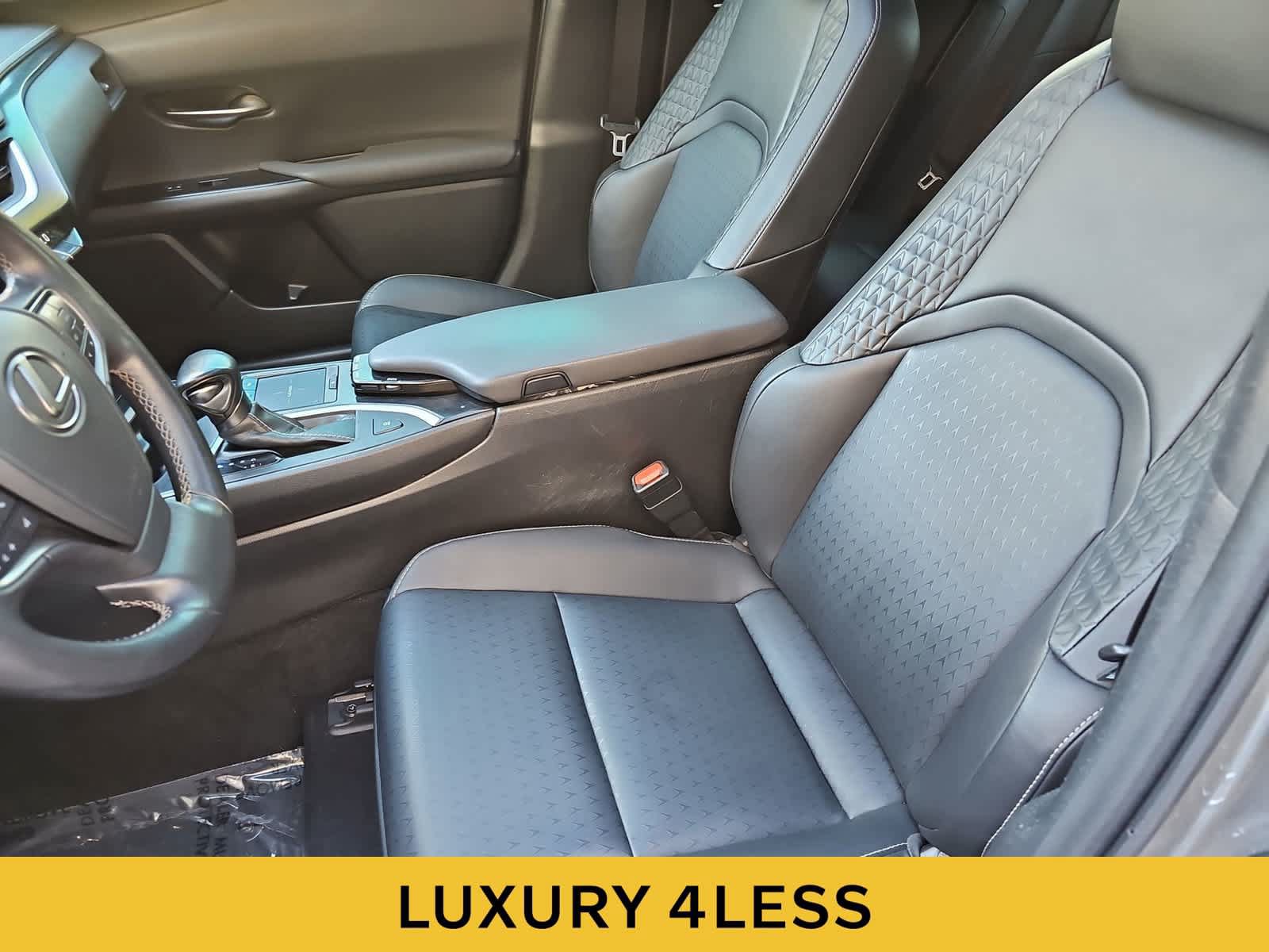 Used 2019 Lexus UX 200 w/ Accessory Package 2 FWD image 15