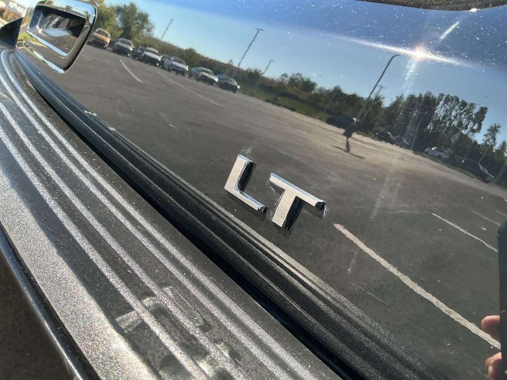 Used 2025 Chevrolet Tahoe LT AWD/4WD image 14