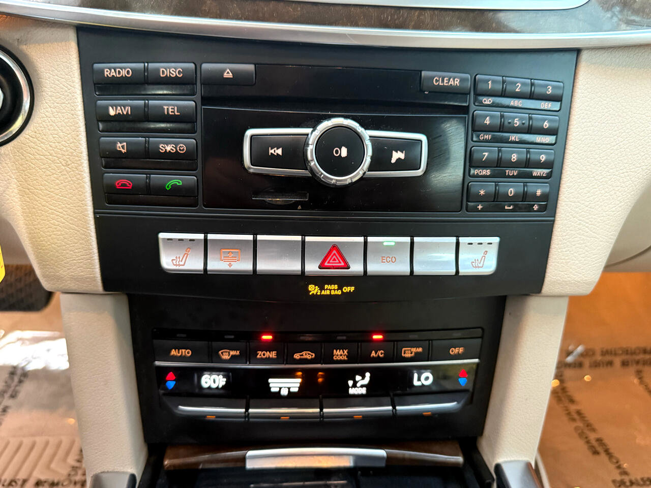 Used 2015 Mercedes-Benz E 350 4MATIC Sedan image 27