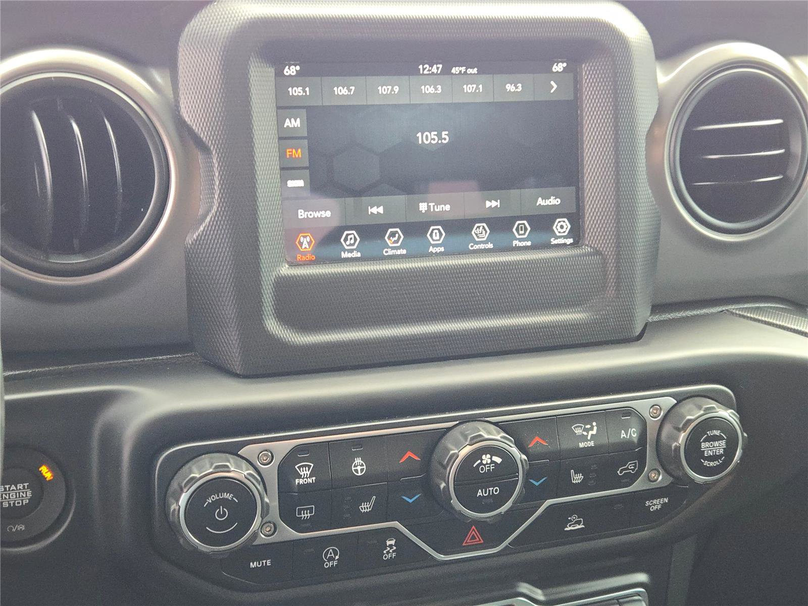 Certified 2021 Jeep Wrangler Unlimited Sport AWD/4WD image 26