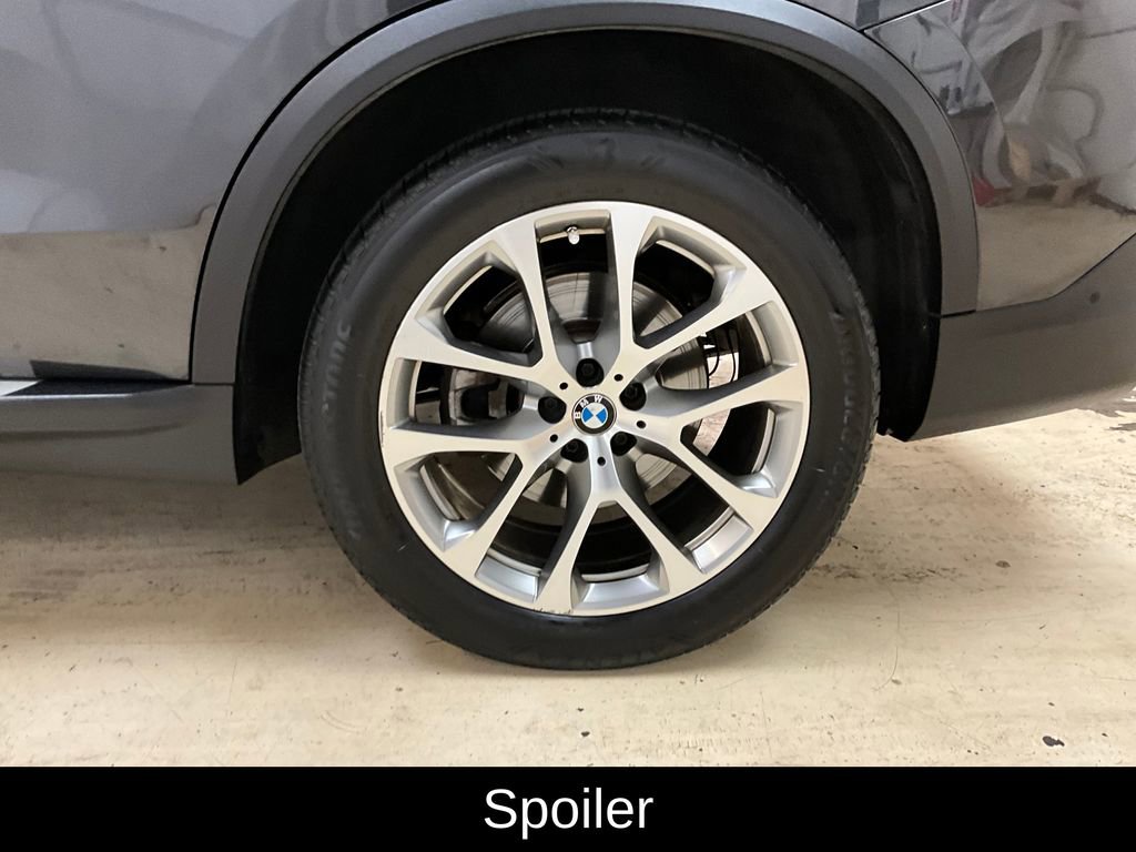 Used 2023 BMW X5 xDrive40i w/ Premium Package image 16