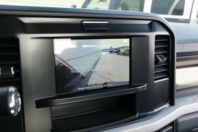 New 2026 Ford F250 XL w/ F-250 >10K GVWR Package image 24