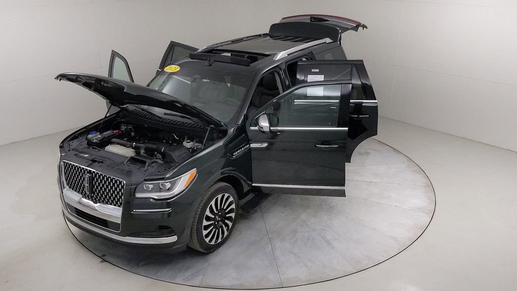 Used 2023 Lincoln Navigator Black Label image 48