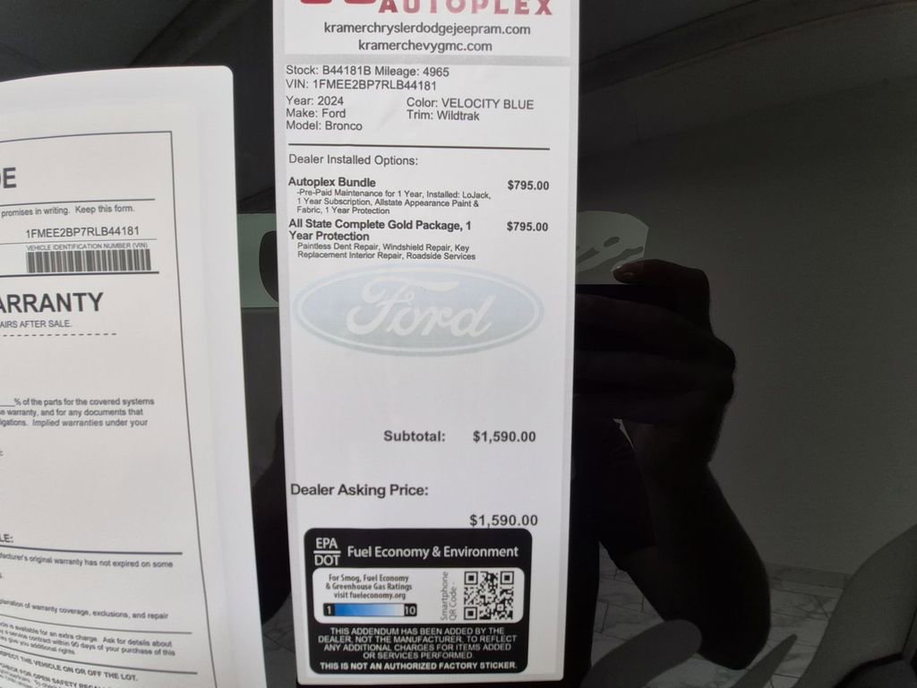 Used 2024 Ford Bronco Wildtrak image 35