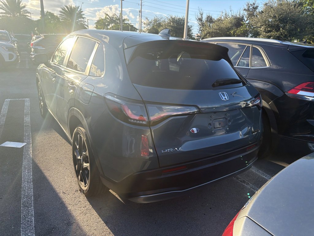 Used 2024 Honda HR-V Sport image 3