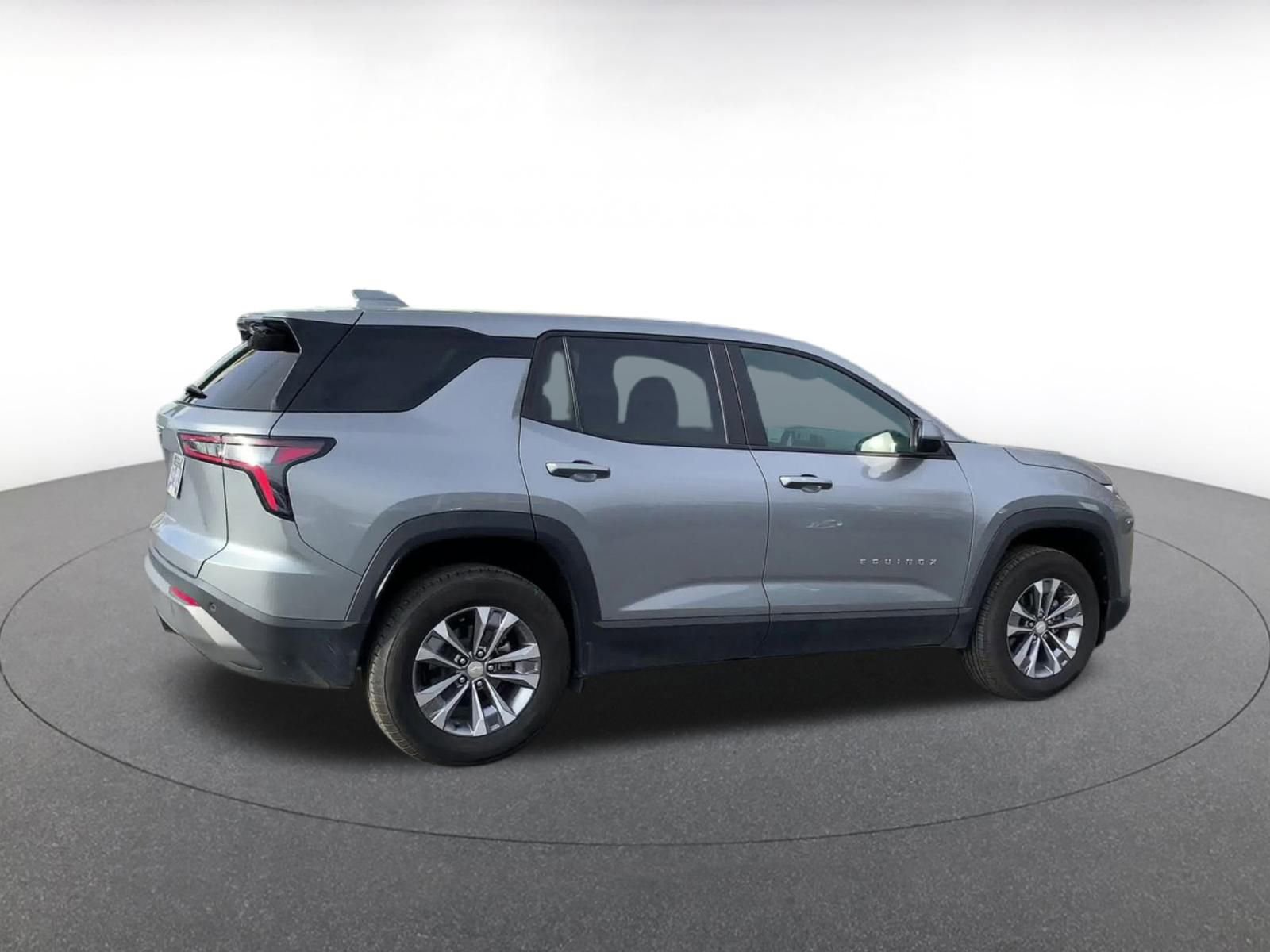 Used 2025 Chevrolet Equinox LT image 15