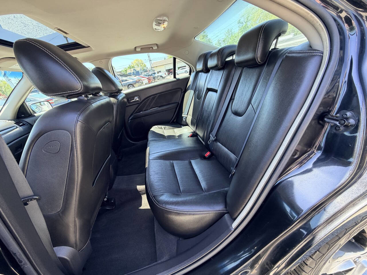 Used 2010 Ford Fusion Sport FWD image 23