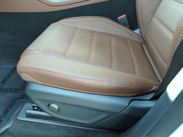 New 2026 Mercedes-Benz GLE 450e 4MATIC image 4