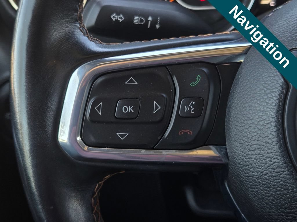 Used 2021 Jeep Wrangler Unlimited Sahara AWD/4WD image 21