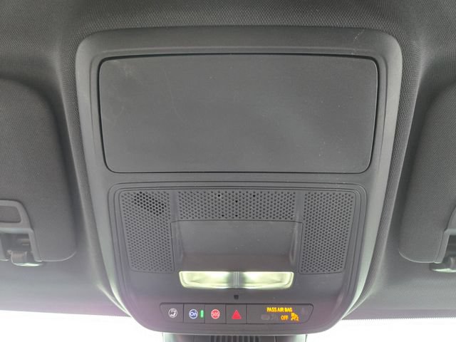 Used 2025 Chevrolet Equinox LT AWD/4WD image 30