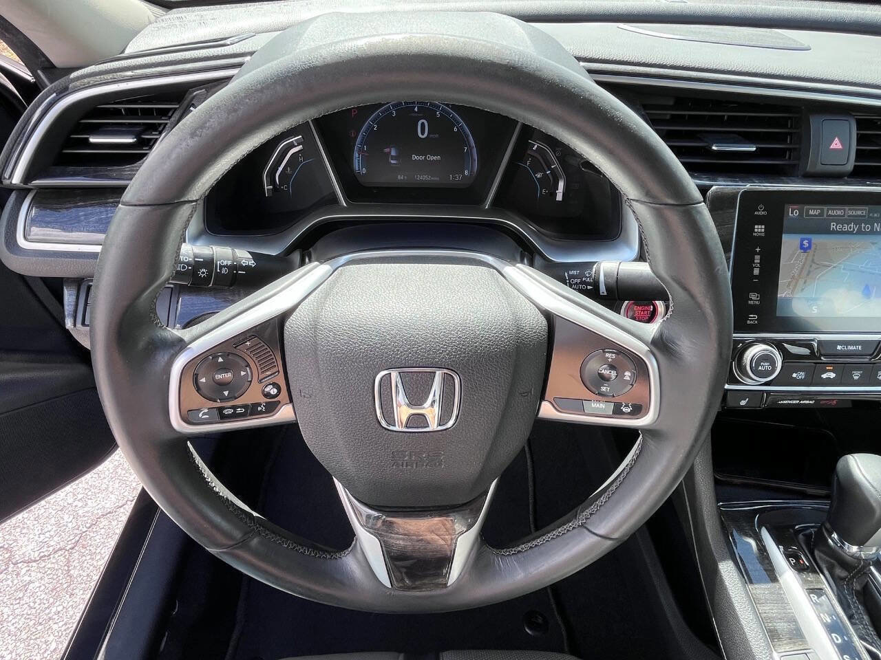 Used 2016 Honda Civic Touring image 32