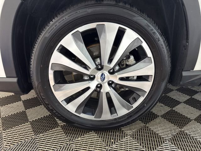 Certified 2022 Subaru Ascent Limited w/ Technology Package image 10