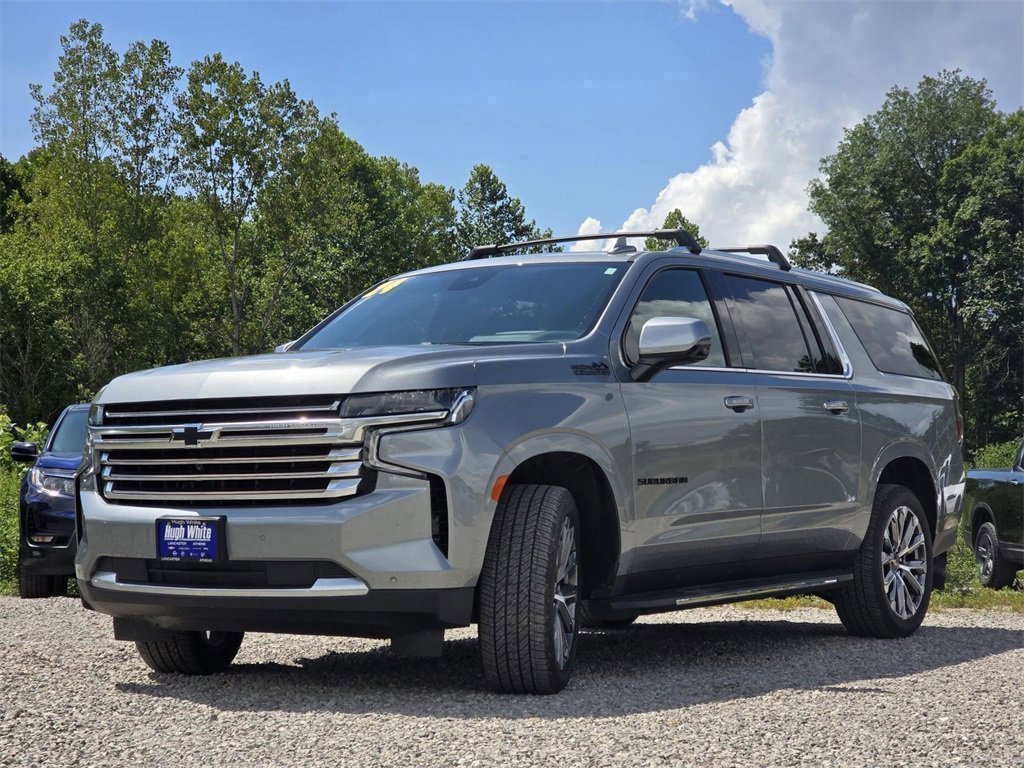 Used 2024 Chevrolet Suburban High Country image 11
