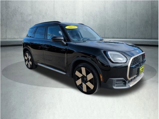 Used 2025 MINI Cooper Countryman S w/ Comfort Package Max AWD/4WD image 9