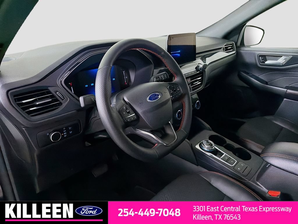 Used 2025 Ford Escape ST-Line AWD/4WD image 11