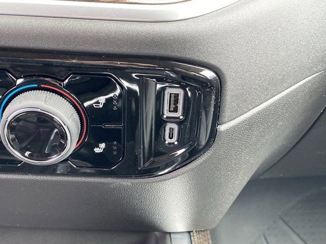 New 2026 Chevrolet Silverado 1500 RST w/ Redline Edition image 18