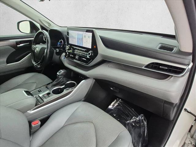 Used 2021 Toyota Highlander Platinum AWD/4WD image 26