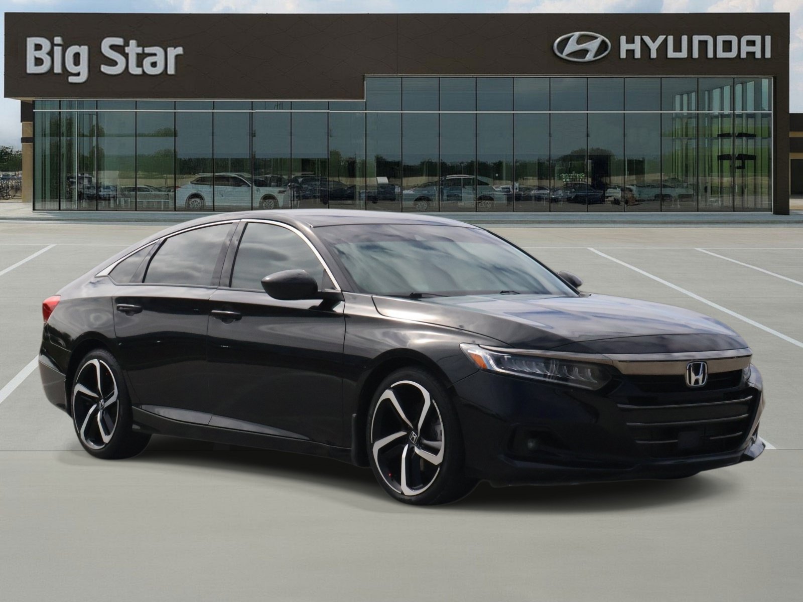 Used 2021 Honda Accord Sport image 6