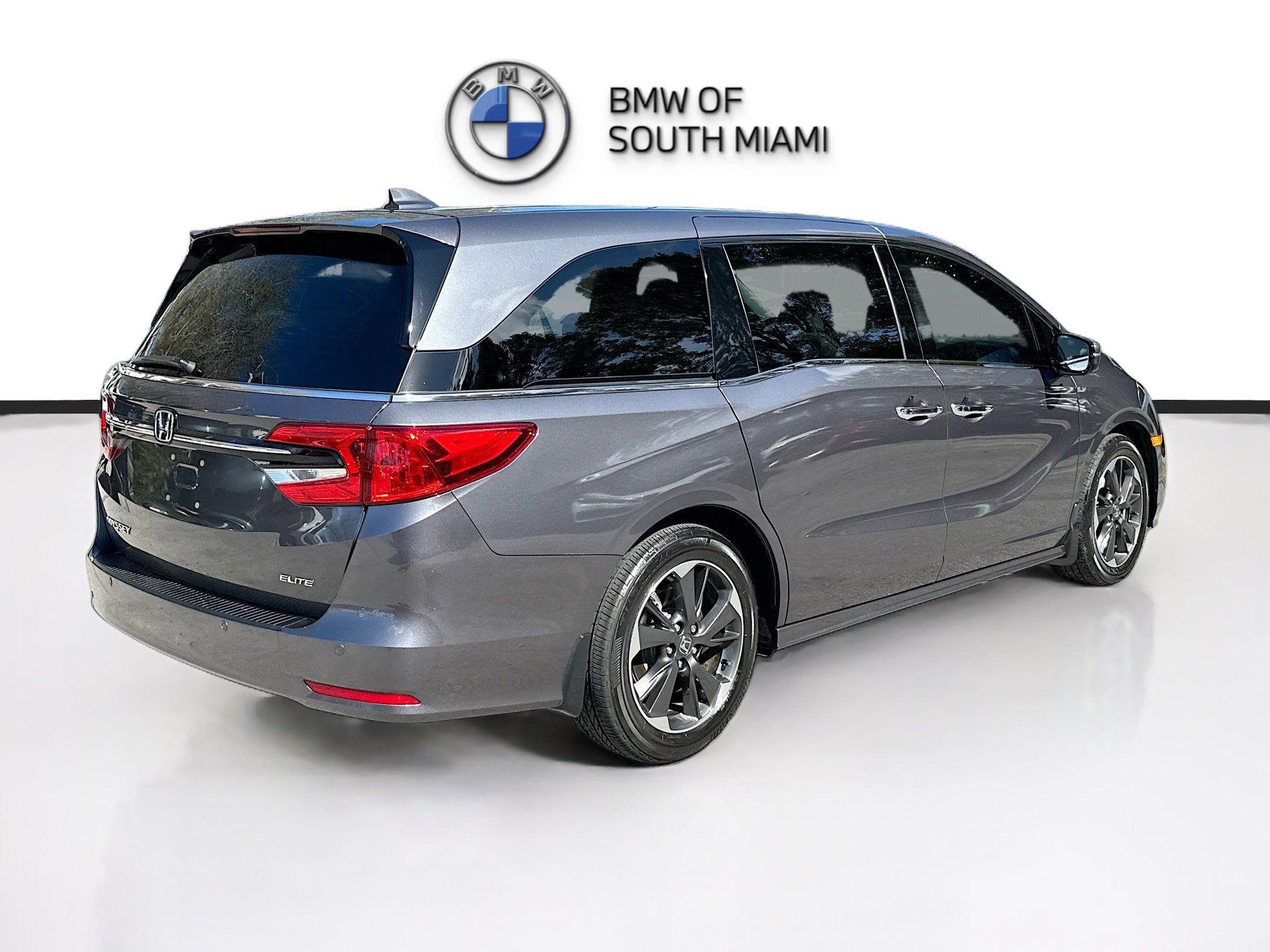 Used 2024 Honda Odyssey Elite image 7