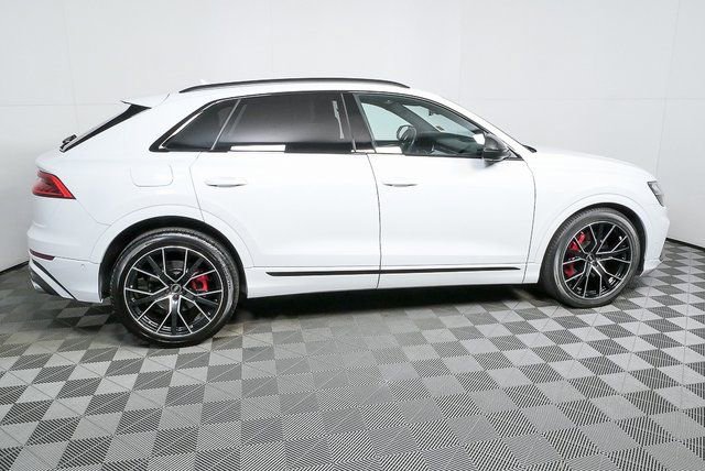 Used 2023 Audi SQ8 Prestige w/ Prestige Package image 2