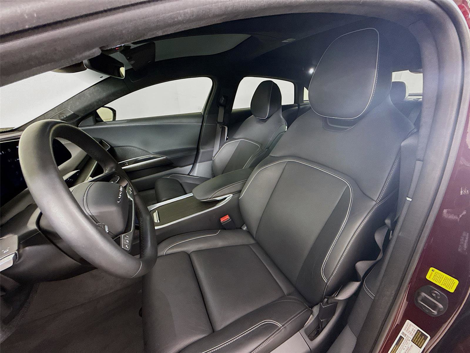 Used 2024 Lucid Air Touring image 13