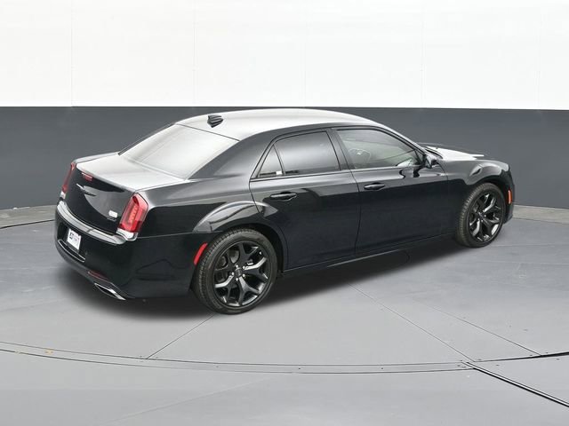 Used 2022 Chrysler 300 Touring L image 60